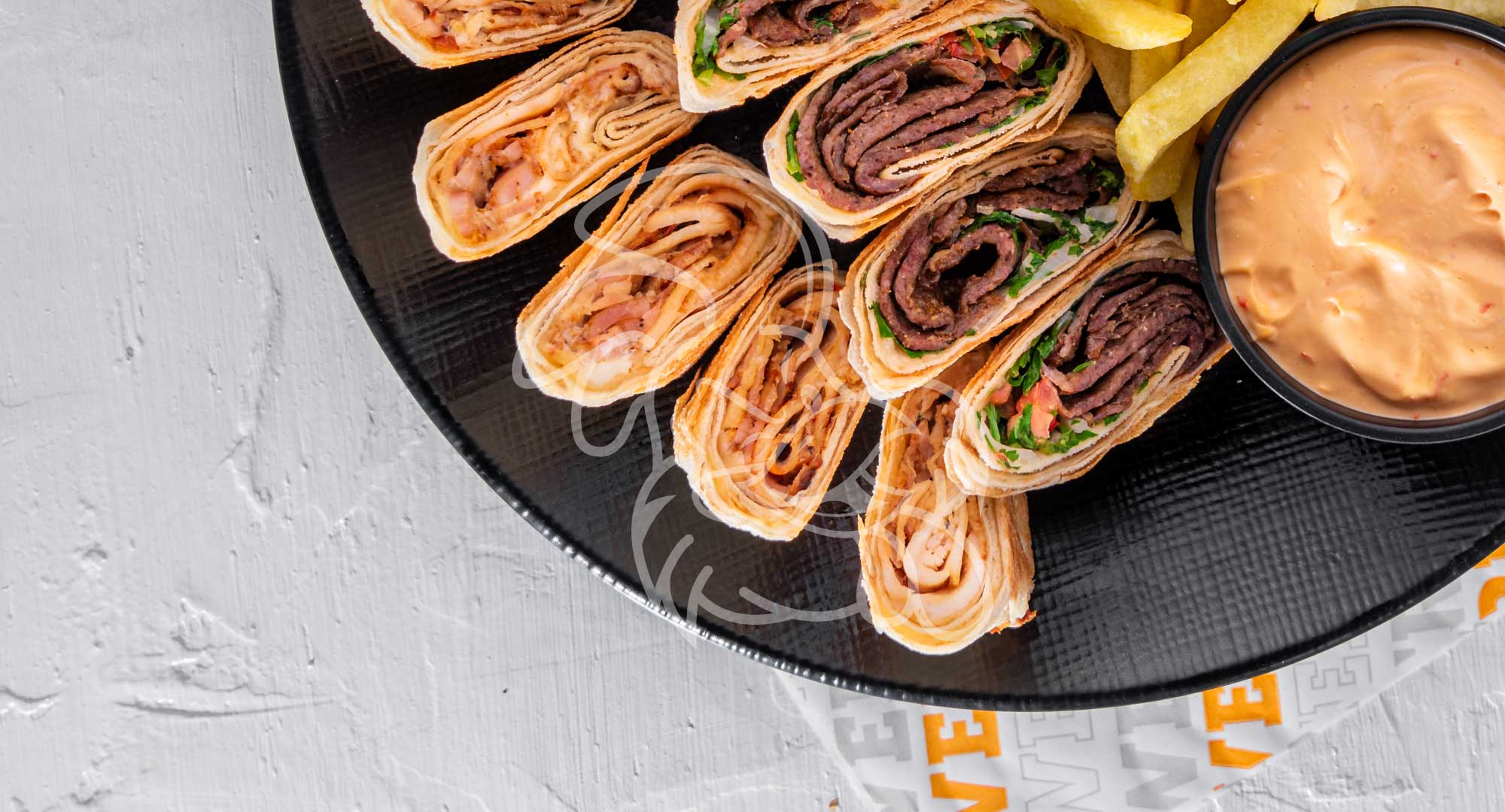 How Dubai Residents Enjoy Arabic Shawarma?