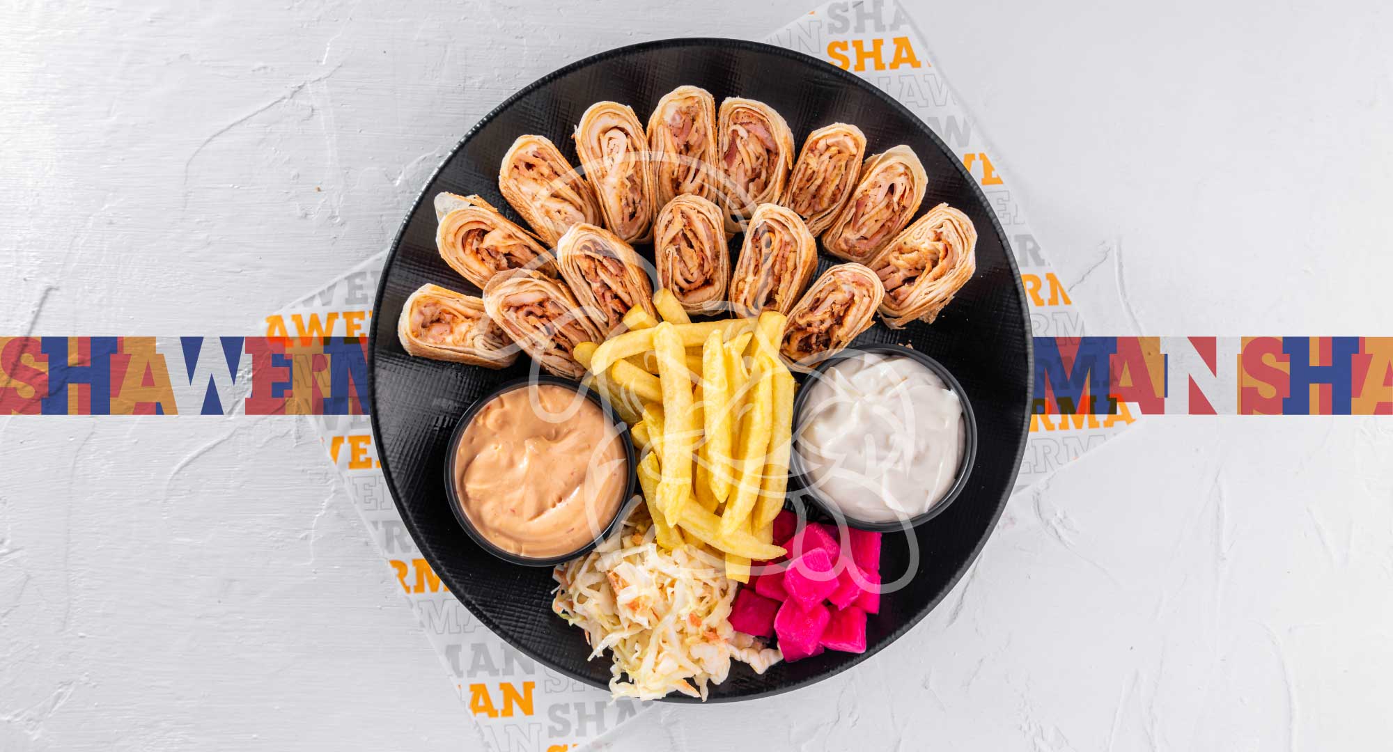 How People Across the UAE Enjoy Arabic Shawarma?