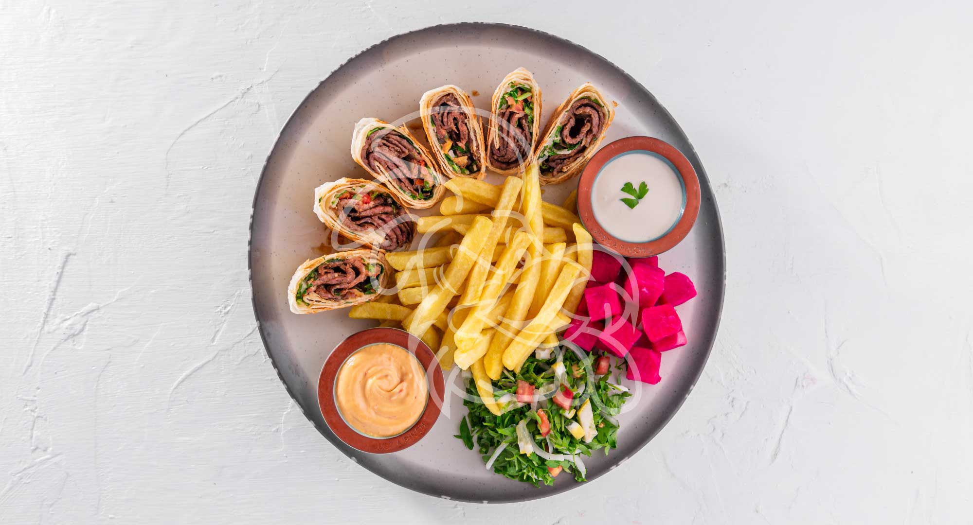 Why Shawerman is the Best Arabian Shawarma Restaurant in Dubai?